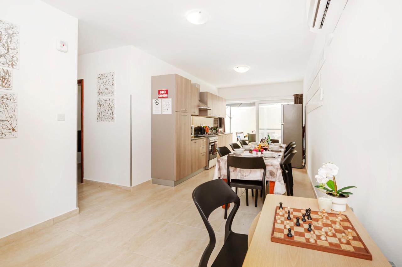Summer Breeze 3 Bedroom Family Maisonette With Sunny Terrace In Mellieha - By Getawaysmalta Exterior foto