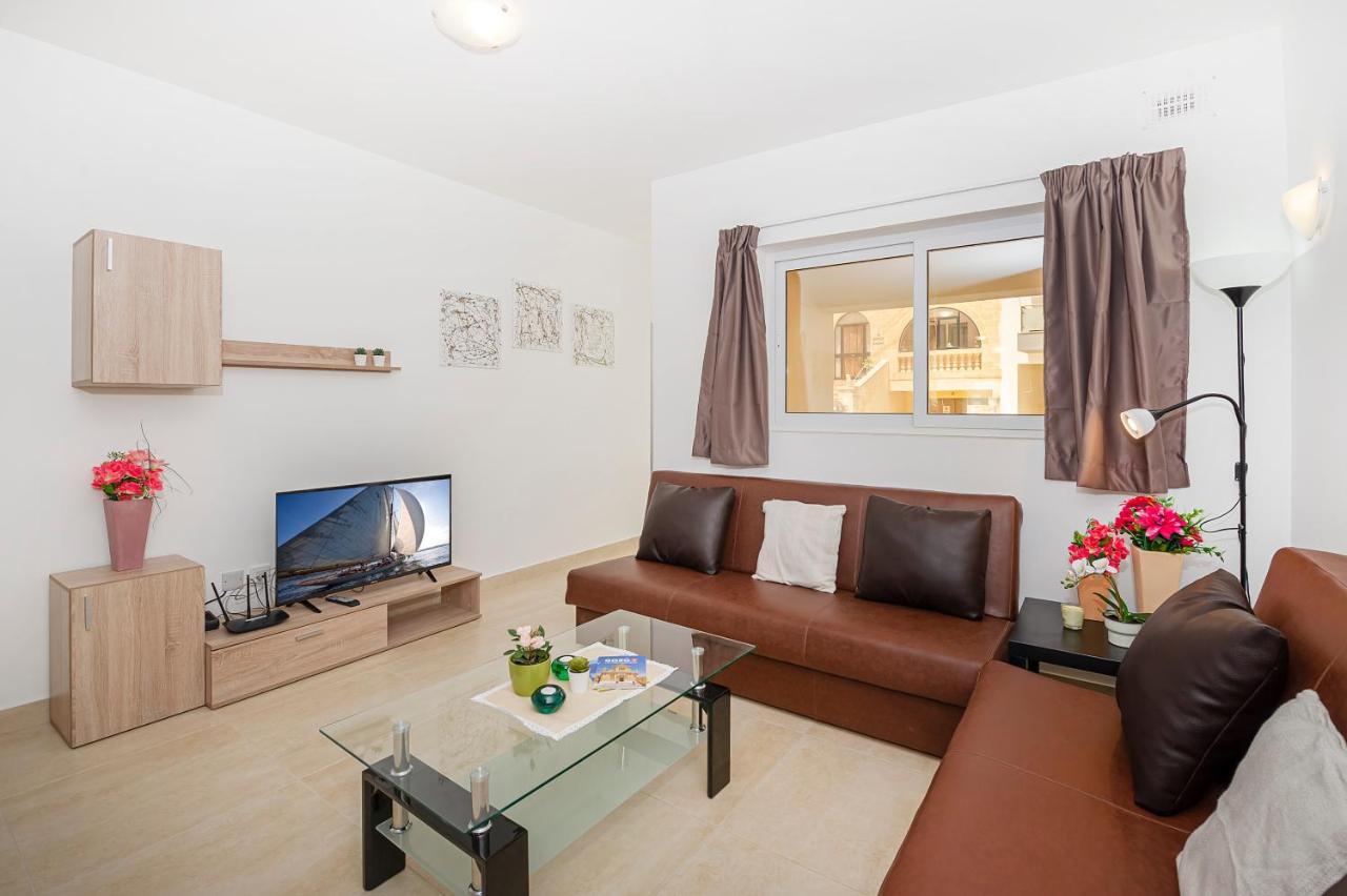 Summer Breeze 3 Bedroom Family Maisonette With Sunny Terrace In Mellieha - By Getawaysmalta Exterior foto