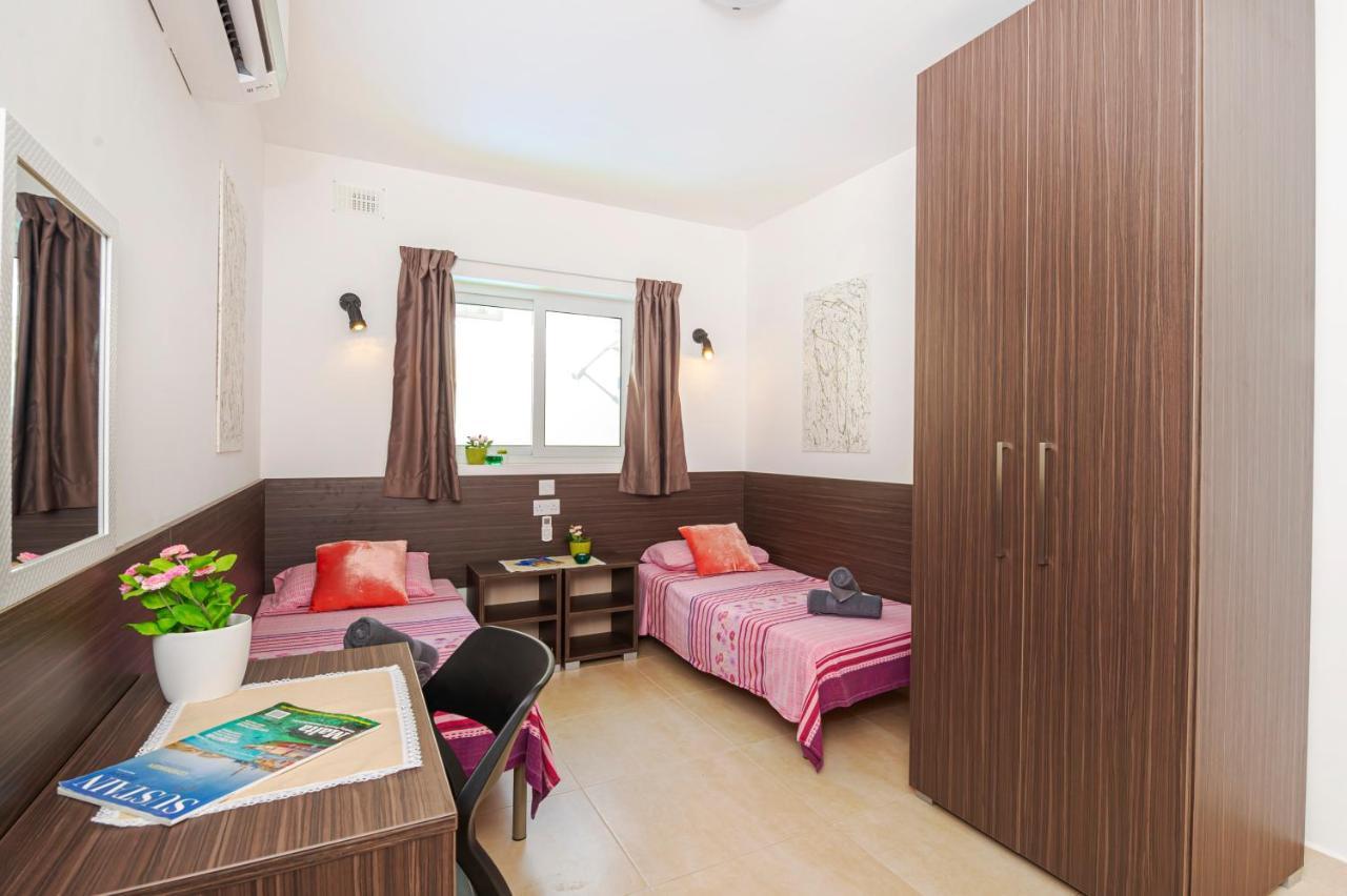 Summer Breeze 3 Bedroom Family Maisonette With Sunny Terrace In Mellieha - By Getawaysmalta Exterior foto